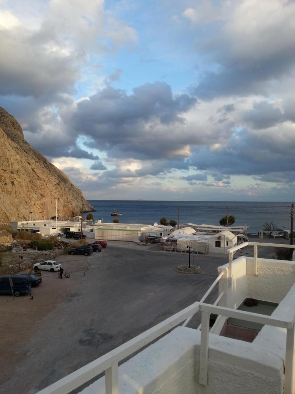 Sagma Beach Rooms Перисса Экстерьер фото